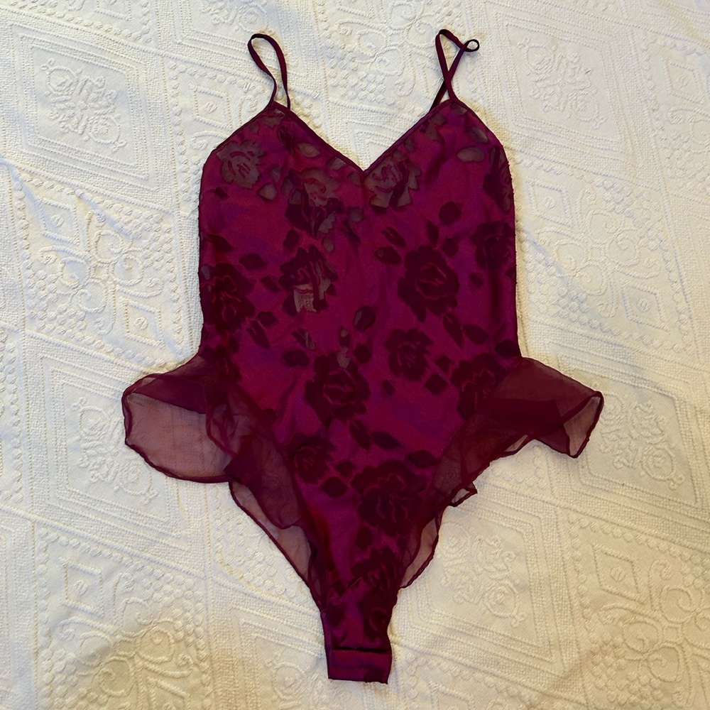 Wine gold label VS teddy